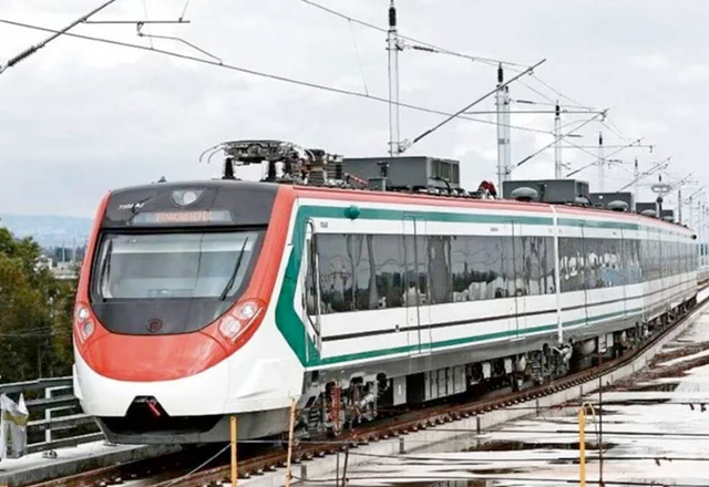 Se buscará que tren México-Querétaro sea una concesión privada: AMLO