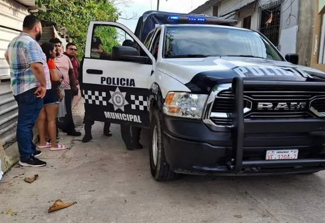 Adulto mayor atropella a su nieta y muere en Veracruz