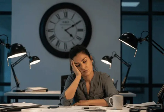 México sigue con 48 horas semanales mientras otros países avanzan a 35 – 40