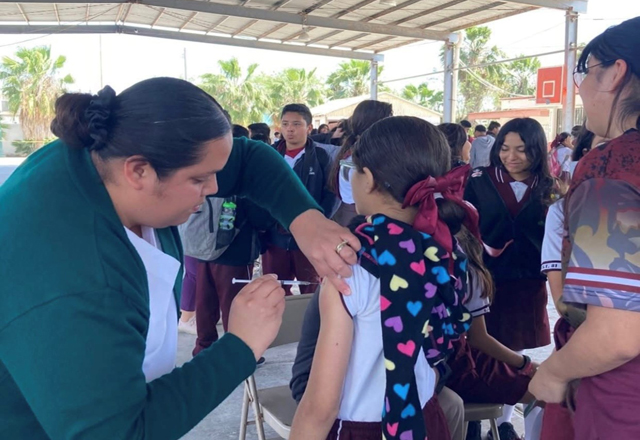 Promueve DIF Matamoros la asistencia social con brigada de servicios en la Escuela Secundaria #81 “Luis Caballero”