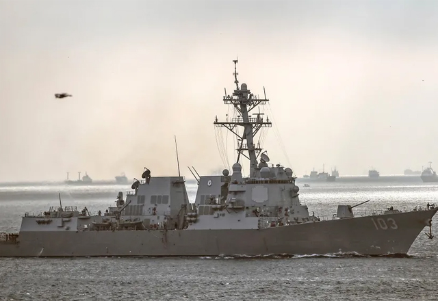 Buques de la Marina de Estados-Unidos chocan en el Mar Caribe