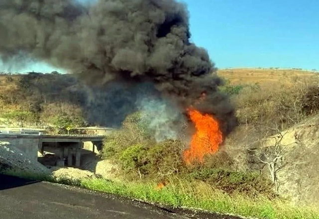 Explot@ ducto de Pemex en El Barrio de la Soledad, Oaxaca