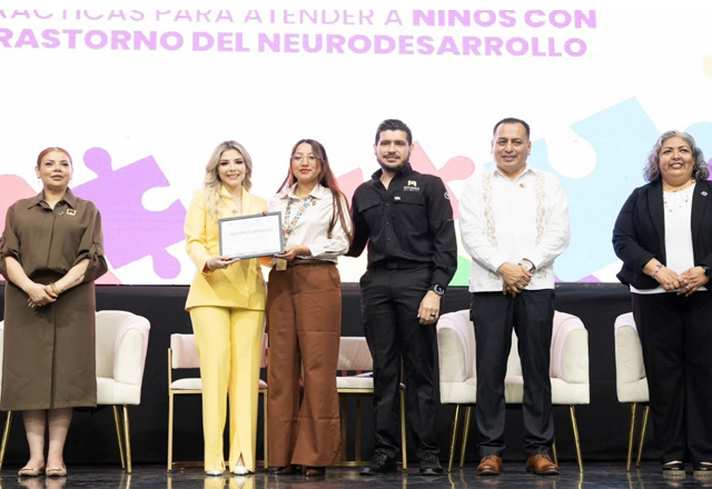 Con más de 2mil 200 maestras y maestros, DIF Matamoros concluye con éxito el Foro Taller “Aulas Neurodiversas”
