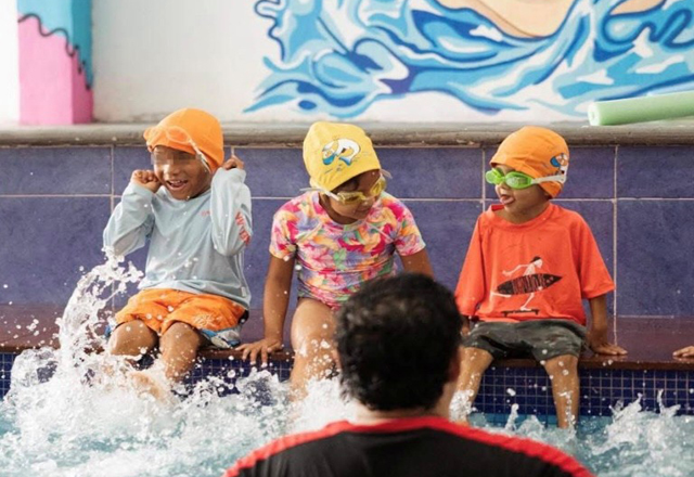 Inician clases de natación para menores de Casa Hogar del Niño Matamorense
