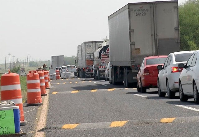 Presidente de Fecanaco cuestiona retenes en carreteras de Tamaulipas; afirma que generan molestias